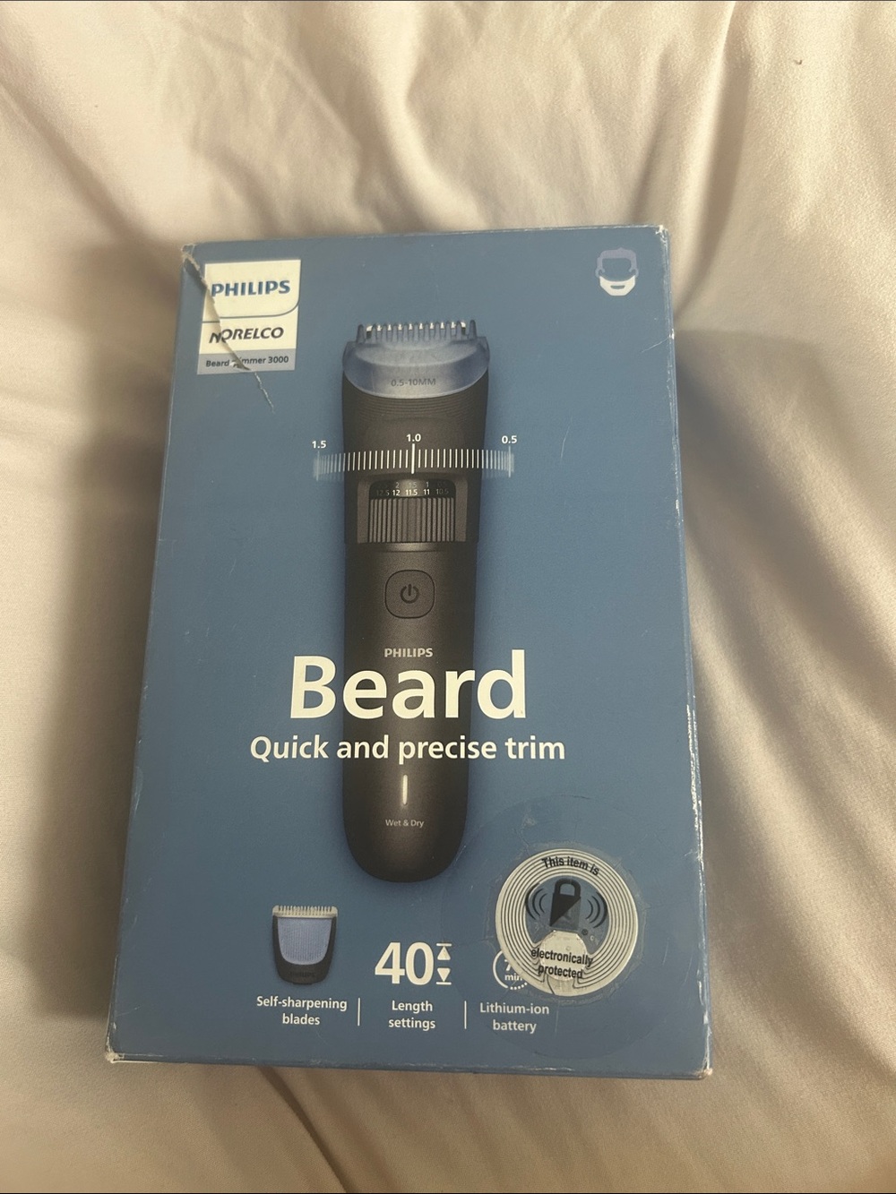 Philips Beard Trimmer in Blue and Black